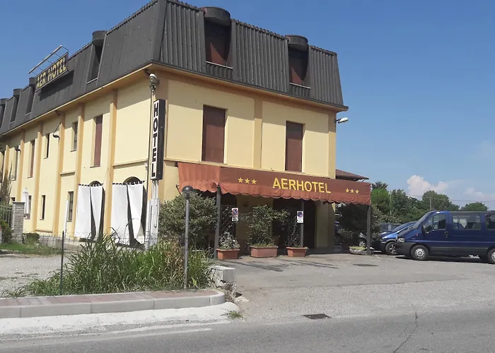 اير مالبينسا 3* أوليجّ