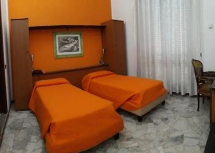 اير مالبينسا أوليجّ