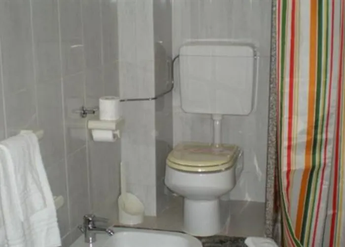 فندق اير مالبينسا