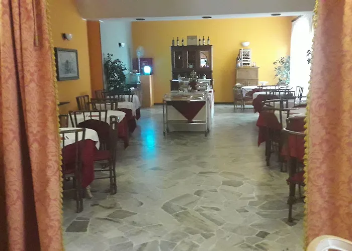 فندق اير مالبينسا