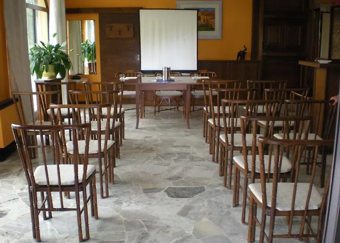 اير مالبينسا 3* أوليجّ